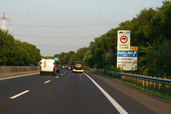 A4 Ostautobahn Wien Budapest Preßburg Bratislava Nickelsdorf Bruck an der Leitha 157