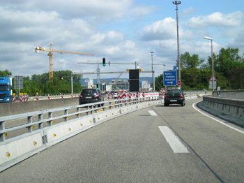 A643 Lkw Sperranlage Autobahn Rheinbrücke Wiebaden Schierstein Mainz Mombach 63