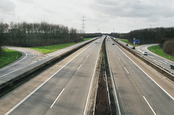 Autobahnkreuz Kaarst Bundesautobahnen A 52 A 57 28