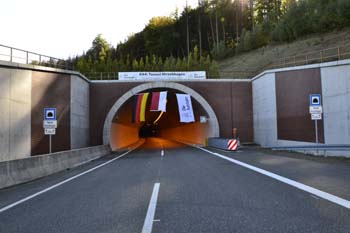 Autobahntunnel Hirschhagen Verkehrsfreigabe Einweihung Autobahn A 44 Kassel Helsa Hessisch Lichtenau Eisenach 305