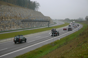 Bundesautobahn A4 Jagdbergtunnel Jena Freigabe Nordröhre Verkehrsumlegung Autobahntunnel 63