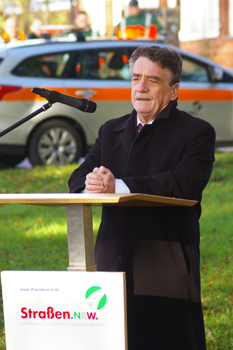 Verkehrsminister des Landes Nordrhein-Westfalen Michael Groschek 30